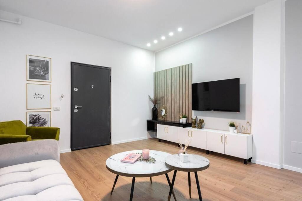 Old Town Bucharest Apartment Poiana 7 Экстерьер фото