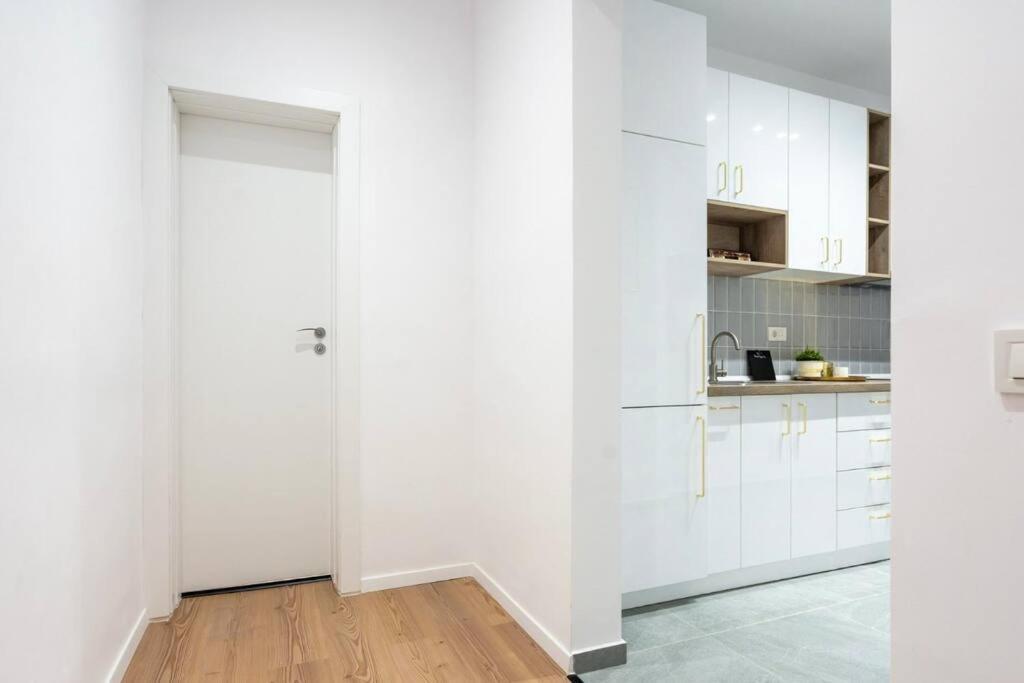 Old Town Bucharest Apartment Poiana 7 Экстерьер фото