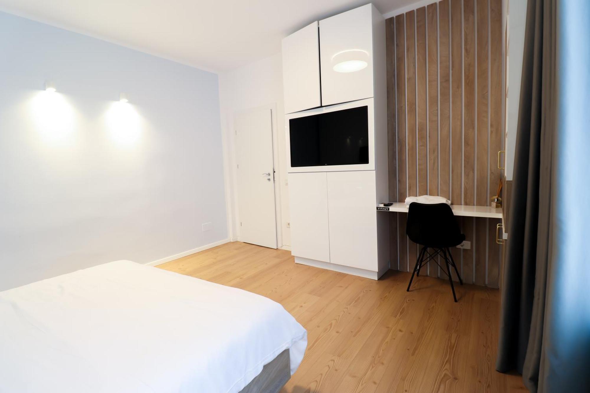 Old Town Bucharest Apartment Poiana 7 Экстерьер фото